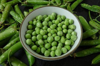 ​保存豌豆，不要直接冻冰箱！大厨：多做1步，放1年还青绿，不变味