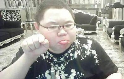 ​LOL洲际赛PDD骚话集锦：这个Huni玩出了法王的感觉！