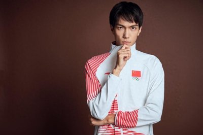 ​“清华学霸”王宇亚运会男子跳高轻松摘冠，有颜又有实力