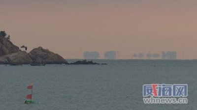 ​威海半月湾海域现海市蜃楼