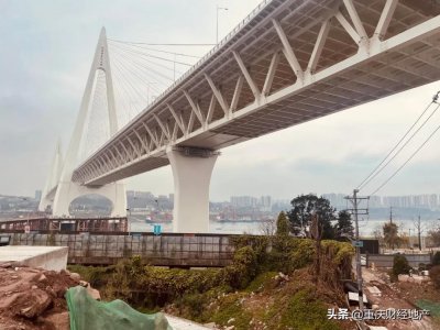 ​约18公里的巴滨路，不配