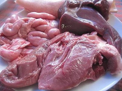 ​猪下水怎么做好吃？大厨教你做猪杂煲，非常下饭