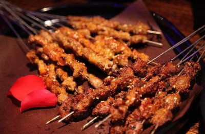 ​20条适合朋友圈美食的短句，值得收藏备用