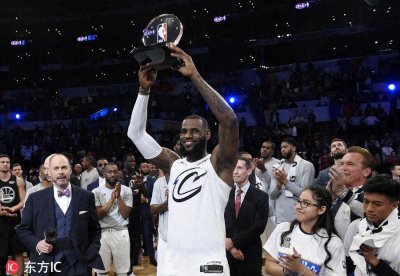 ​詹姆斯斩获生涯第3个全明星赛MVP 一夜刷新五项纪录