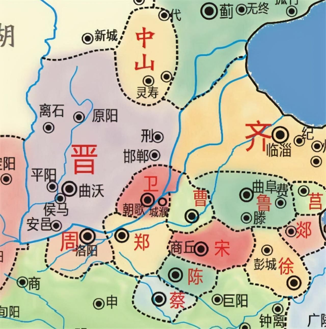 君和侯哪个爵位大(秦朝的君和侯哪个官大)