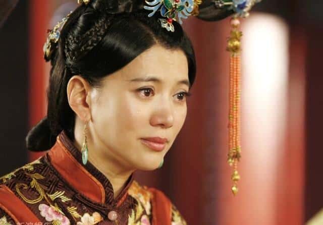 孝庄对董鄂妃鞭尸是真的吗还是假的（孝庄对董鄂妃鞭尸是真的吗）
