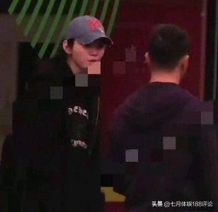 ​忍不了？奚梦瑶罕见发飙！当街与何猷君吵架，男方数次求和仍被吼
