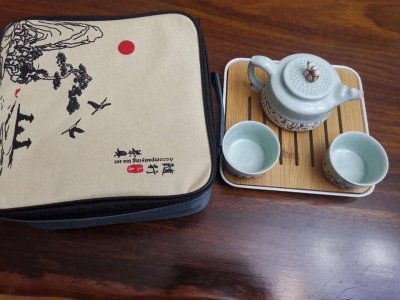 ​别具一格的宝塔茶诗