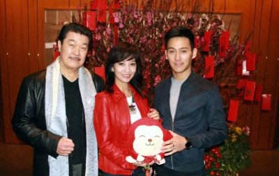 ​67岁赵雅芝离婚上热搜，前夫揭秘性丑闻：真实生活展现无遗