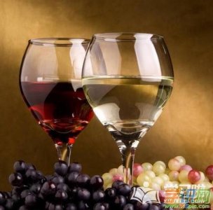 ​如何鉴别500元的红酒(如何鉴别红酒的质量)