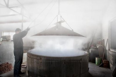 ​龙江龙白酒都多少钱一瓶(龙江龙鸿运龙白酒多少钱一瓶)