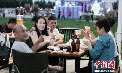 ​哈尔滨啤酒节多少钱一位(哈尔滨啤酒节门票多少钱)