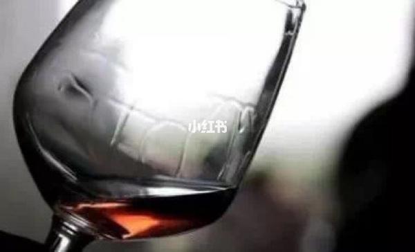 红酒要怎么摇晃