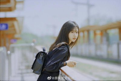 ​如何吸引摩羯座男性的注意：成功的策略和技巧