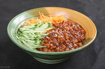 ​爱吃面条的要收藏，教你自制炸酱，拌饭拌面都好吃，又香又下饭