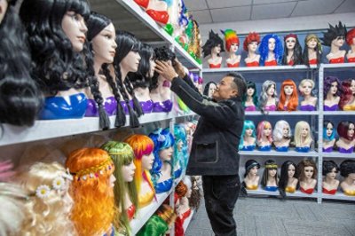 ​一个偏远小镇给全球做假发