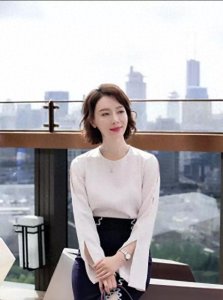 ​明明长相普通，却让人欲罢不能，这6位“气质美女”个个一眼万年