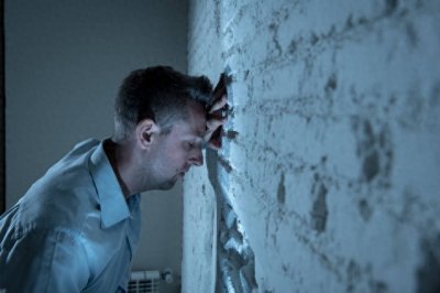 ​男人过了60岁还找女人，其实就三个原因，真的很现实