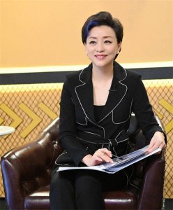 ​1994年，杨澜不顾阻拦与老公张一兵离婚，转身嫁给了百亿富豪吴征