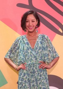 ​46岁的模特蒋怡，暴瘦后称身体欠佳需要手术，获大批网友留言安慰