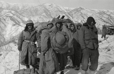 ​为什么要发动温泉关战役！