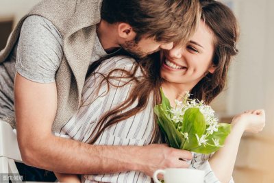 ​女人心灰意冷时，男人做好三点，才能挽留一个对你死心的女人