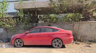 ​武汉街头路边为什么有那么多僵尸车呢？