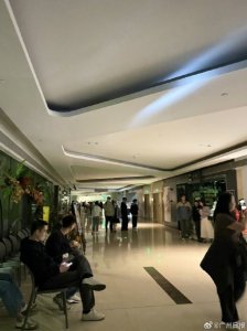 ​广州供电局回应多区短暂停电：因电压波动影响，已恢复正常