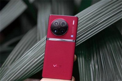 ​vivo江湖人称“厂妹机”