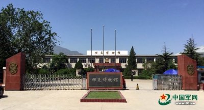 ​坦克博物馆一日游：与钢铁战车的亲密接触