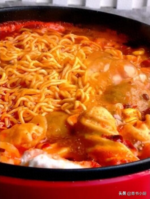 懒人部队火锅，不用水不用油，你一定可以学会的超简单美味美食