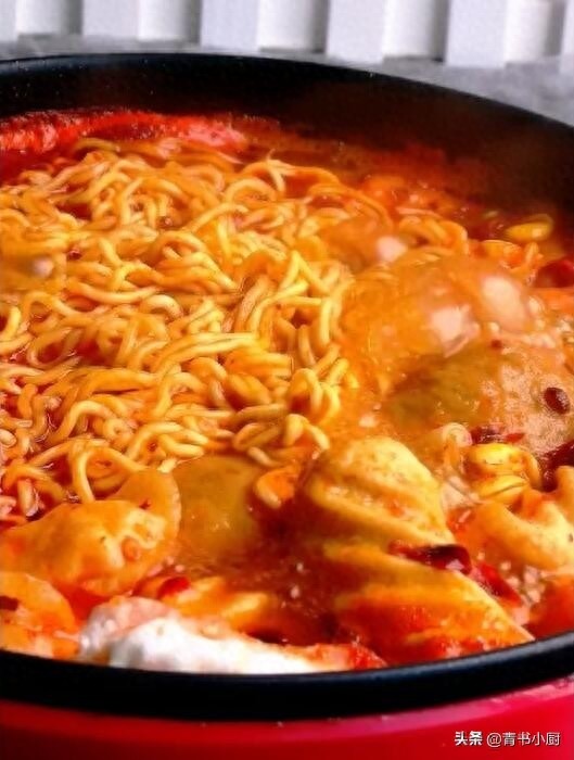 懒人部队火锅，不用水不用油，你一定可以学会的超简单美味美食