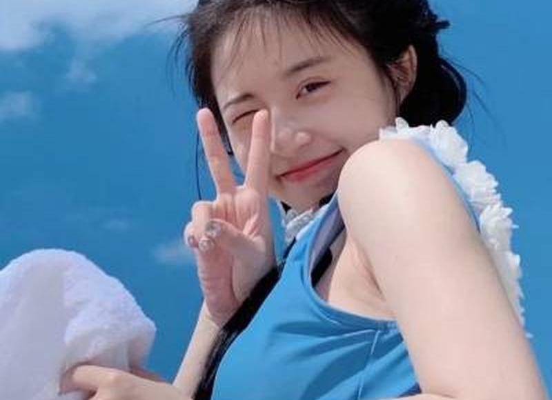 张小斐隐忍9年终熬出头