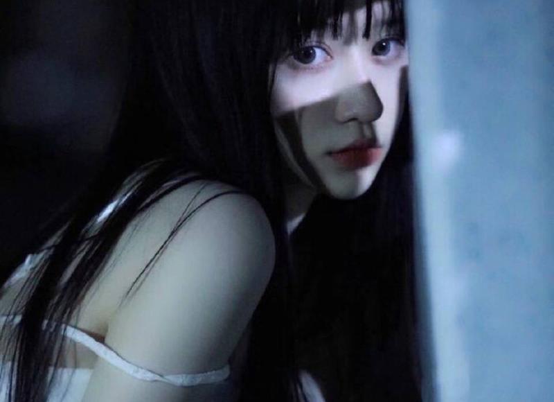 女性喝了曼陀罗药水