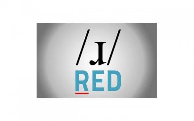 ​张檬晒素颜照谈整容