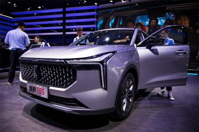 ​一汽奔腾全系亮相长春车展 两款10万级SUV推荐