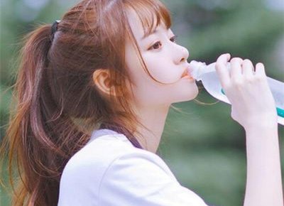 周华健经典歌曲？周华健经典歌曲十首