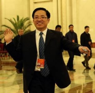 ​千万网友寻找的两会“