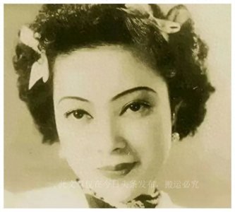 ​她被称为“奇女子”，