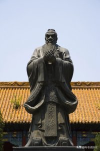 ​私德与公德的悖论——