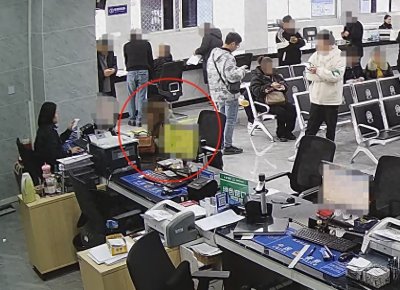 ​严厉打击“买分卖分”