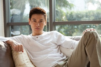 ​贾乃亮和李小璐：爱情的曲折与成长