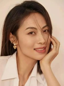 ​人体模特阿娜身姿展风韵