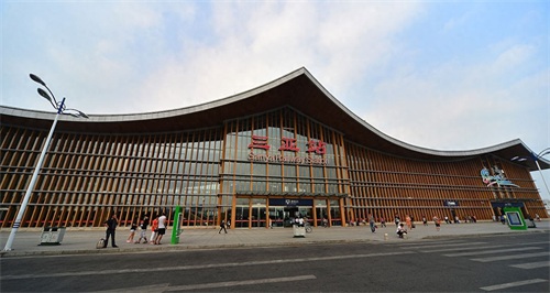 三亚站 中国最南的火车站、高铁站