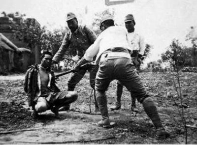 ​她是抗日时期的女英雄