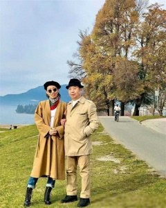 ​曲婉婷与父亲合照曝光