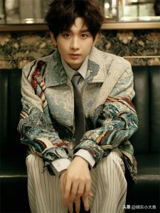 ​成毅星光大赏出图，穿