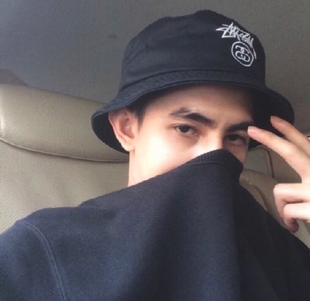 霸气侧漏欧美男生头像 迷妹们喜欢哪一张手机桌面评论留言关注啊