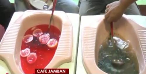 在马桶里吃巧克力冰淇淋？这个甜品创意差点创死我！