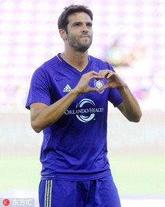 ​卡卡挥泪告别美国大联盟 退役还是继续征战？